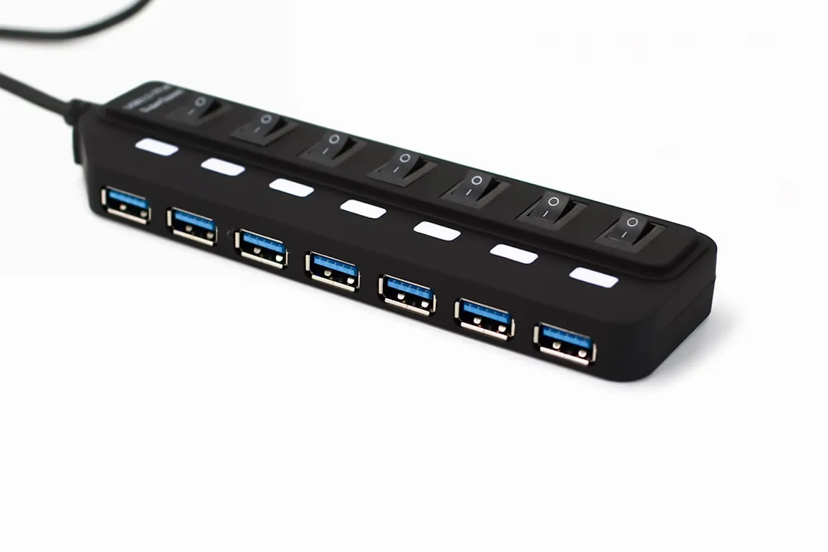 UGREEN Hub USB 3.0 4 em 1